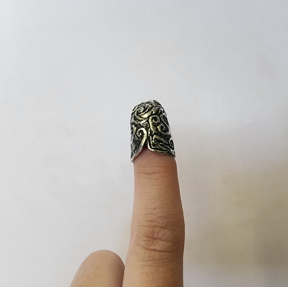 ANTIQUE 1916-1936  LONDON ENGLAND SEWING STERLING SILVER THIMBLE 8.8 Gr - Picture 3 of 7